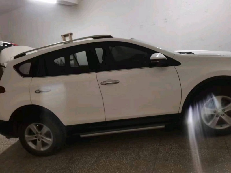 襄陽15年豐田RAV4榮放4