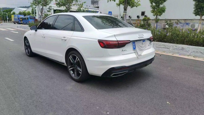 汕头22年奥迪A4L4