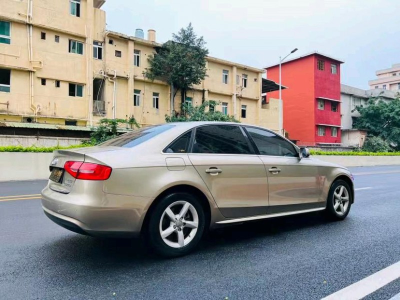 东莞13年奥迪A4L8