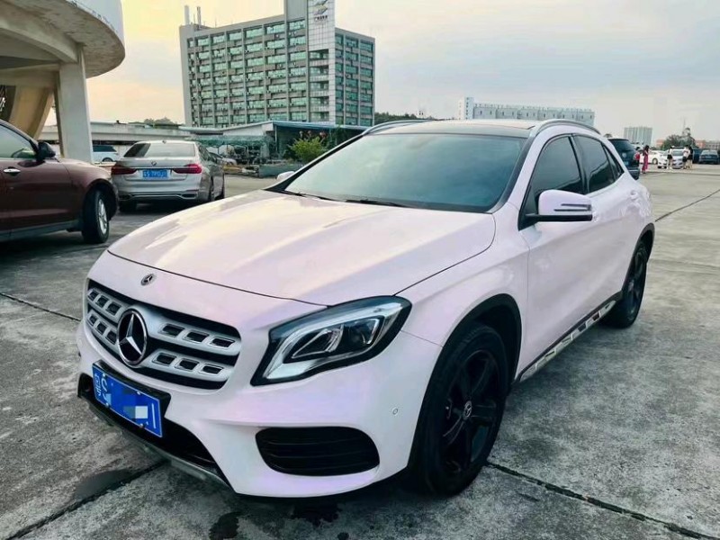 东莞19年奔驰GLA2