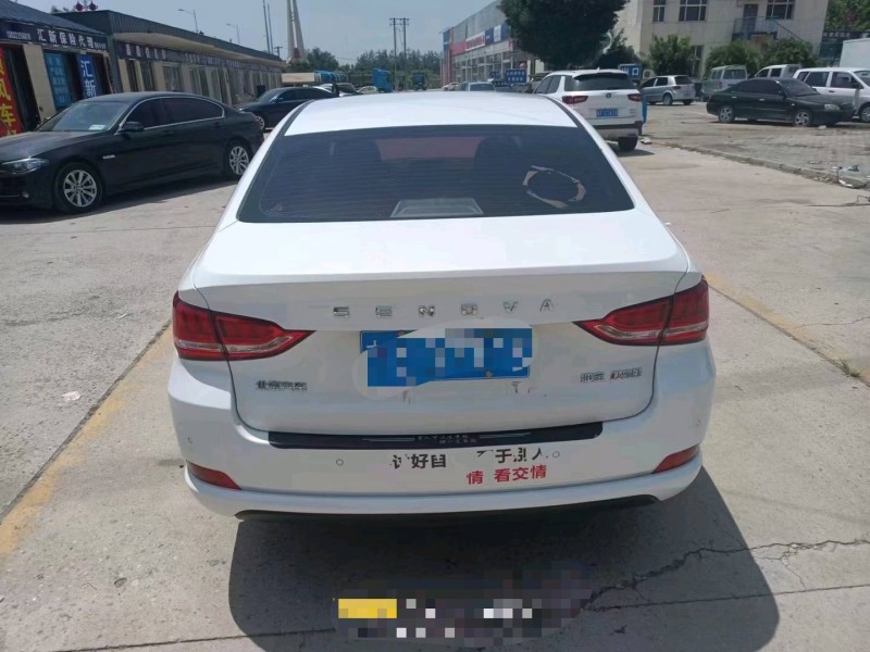 保定18年北汽绅宝D509