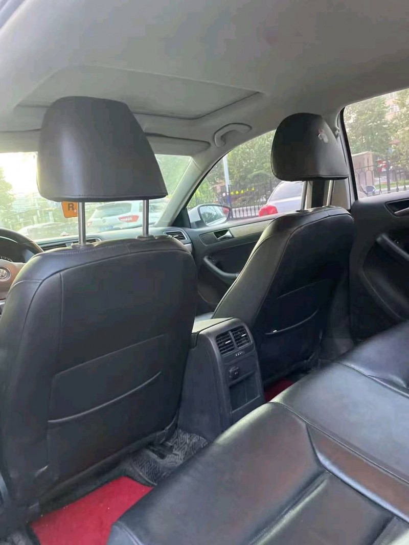 济南12年大众速腾7