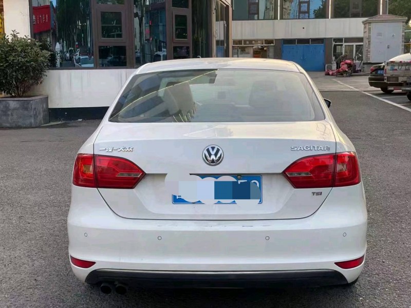 济南12年大众速腾8