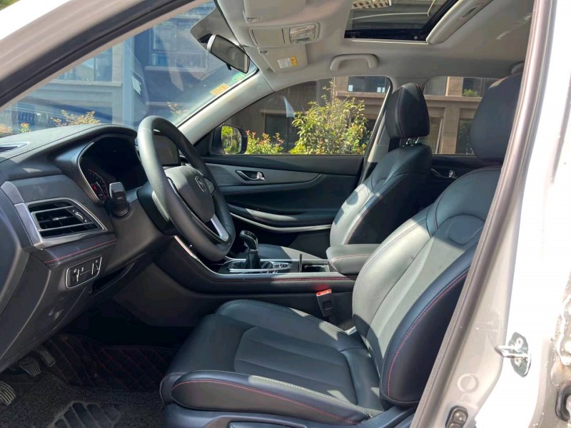 徐州21年長安汽車CS756