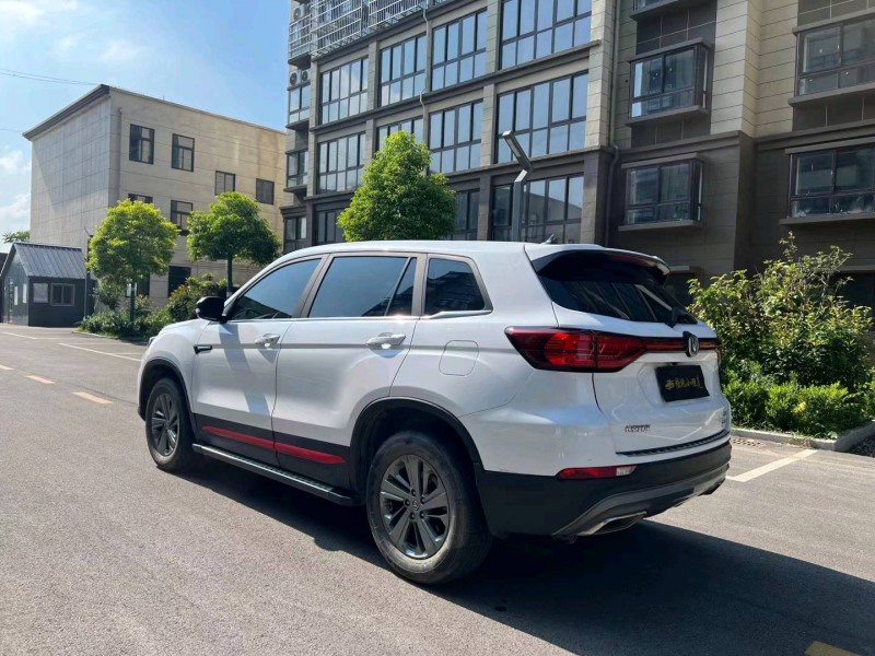 徐州21年長安汽車CS758