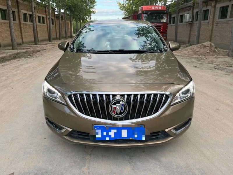 保定15年别克威朗1