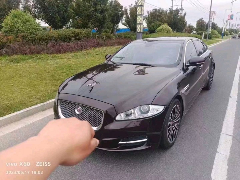 苏州15年捷豹XJL1