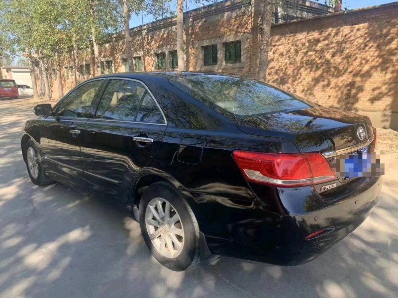 保定13年丰田凯美瑞7