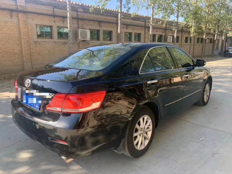 保定13年丰田凯美瑞8