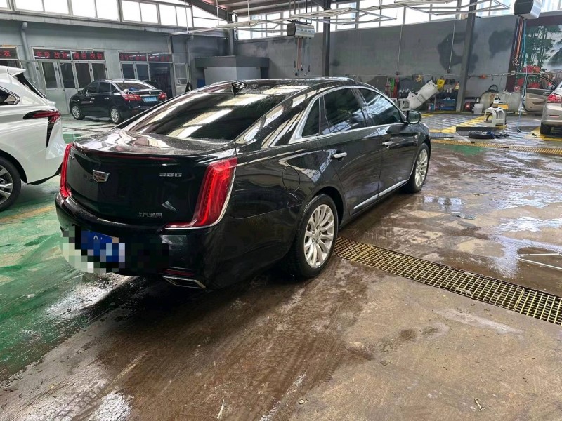 保定18年凯迪拉克XTS7