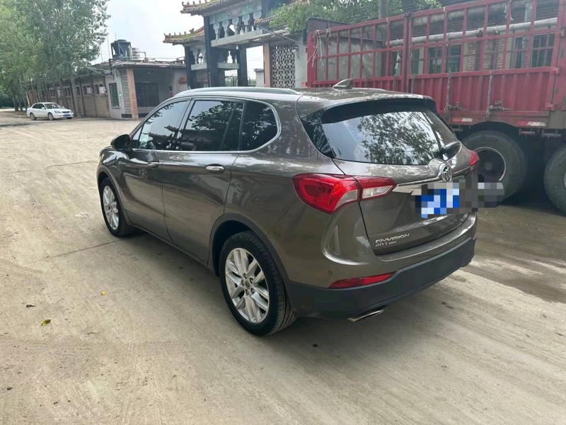 保定18年别克昂科威5