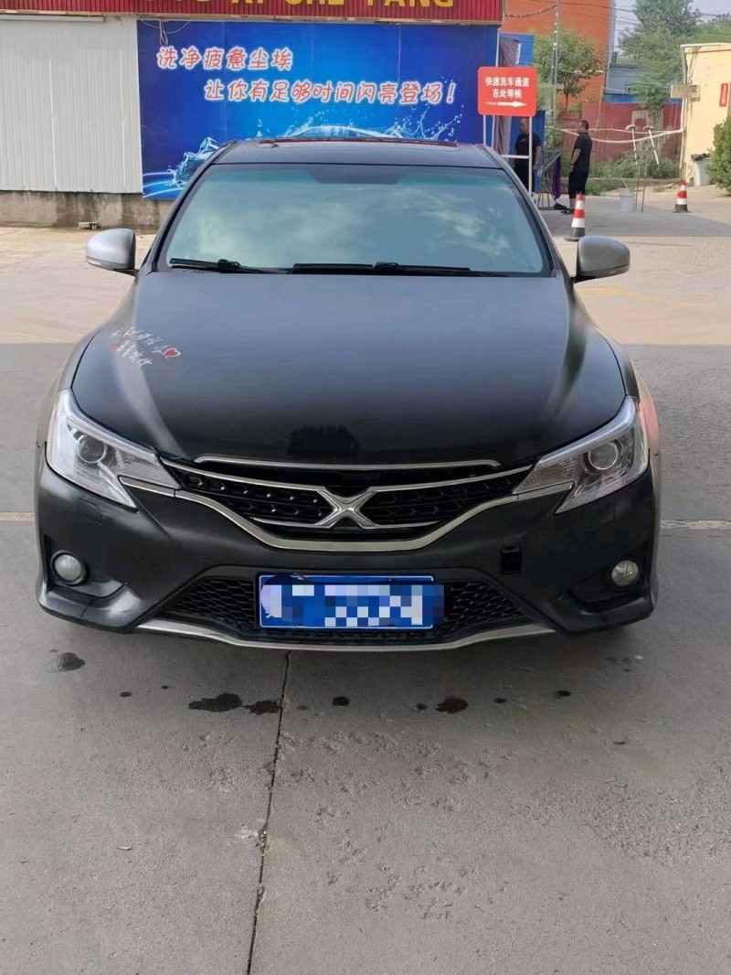 保定12年丰田锐志1