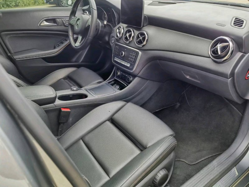 徐州19年奔驰GLA5