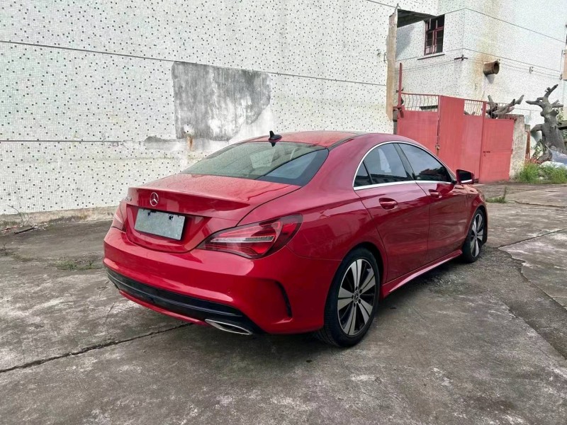 湖州17年奔驰CLA5