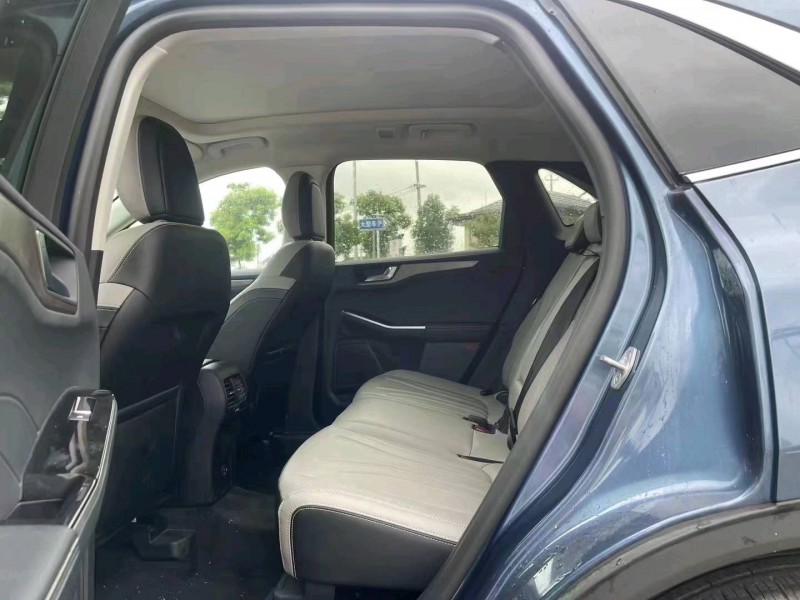 常州22年福特锐际4