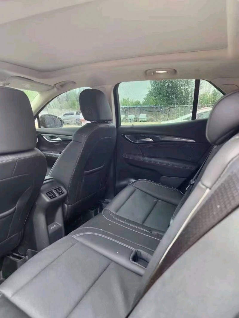 枣庄22年别克昂科威6