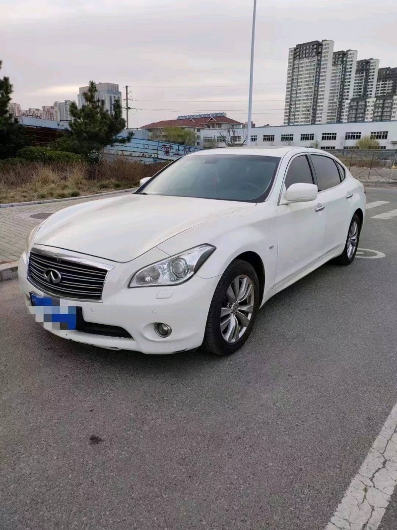东营14年英菲尼迪Q702