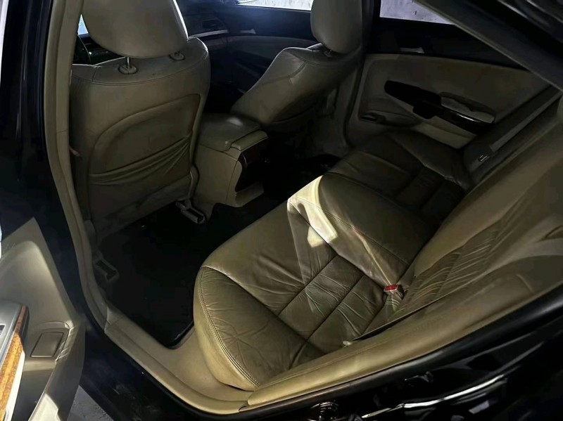 保定12年本田雅阁3