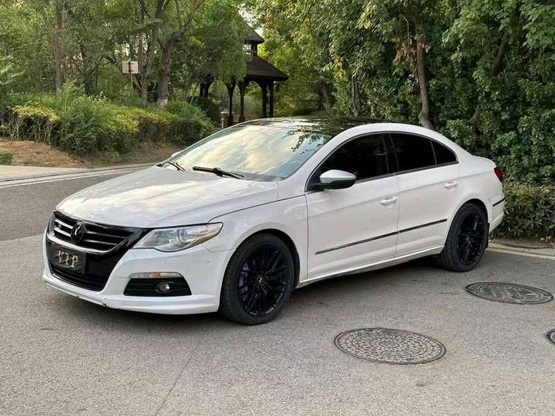 青岛10年大众CC3