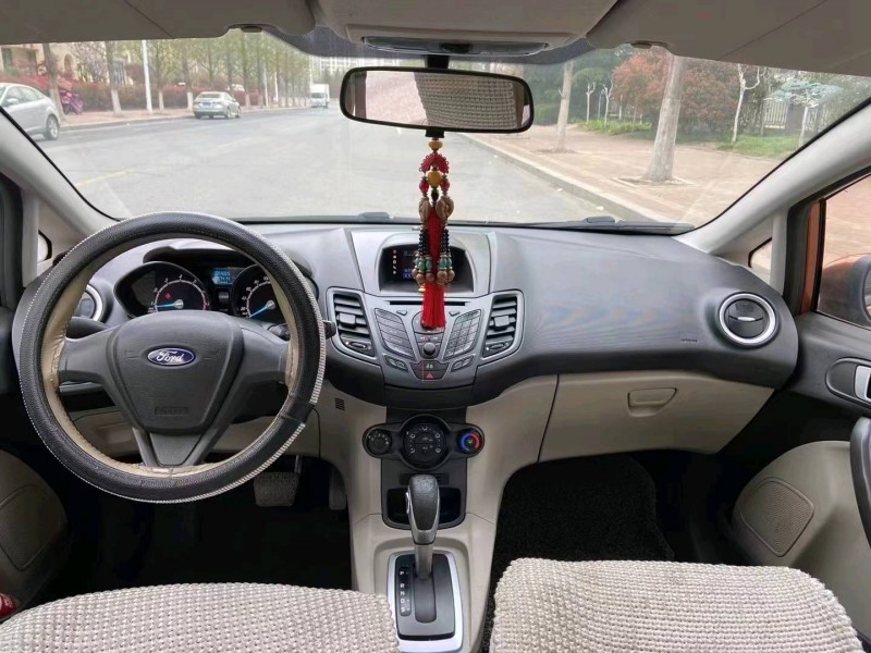 东营14年福特嘉年华6