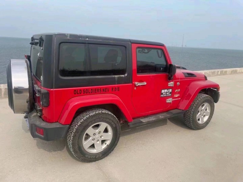 枣庄12年Jeep牧马人5