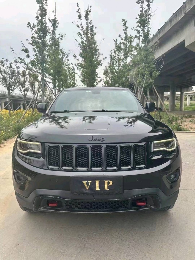 枣庄15年Jeep大切诺基1