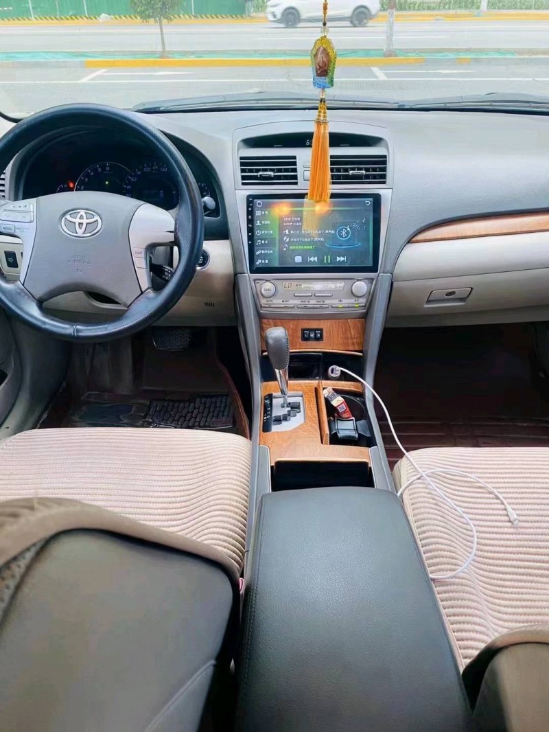 济南10年丰田凯美瑞7