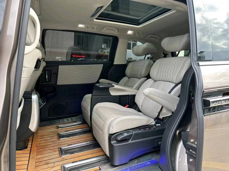 保定22年本田艾力绅5