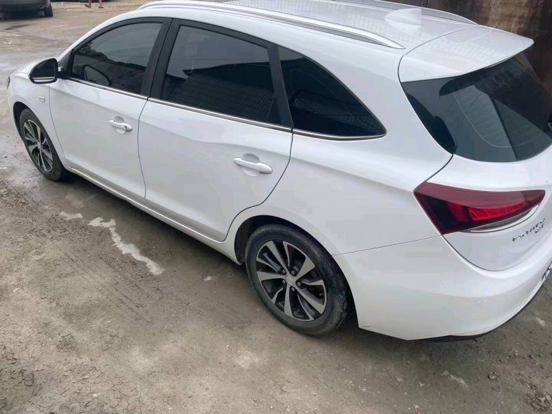 枣庄19年别克阅朗6