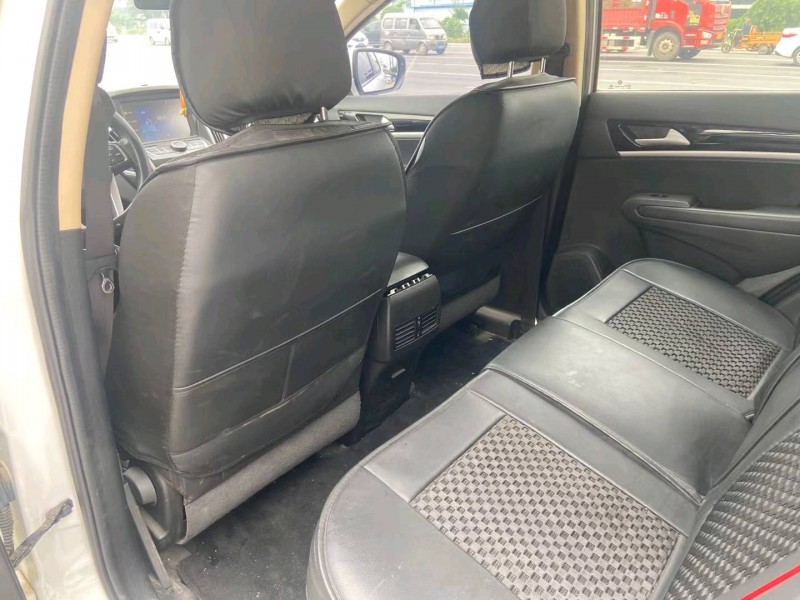 保定15年东风AX7pro5