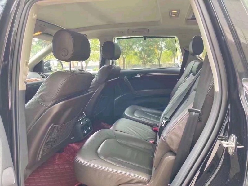 济宁14年奥迪Q73