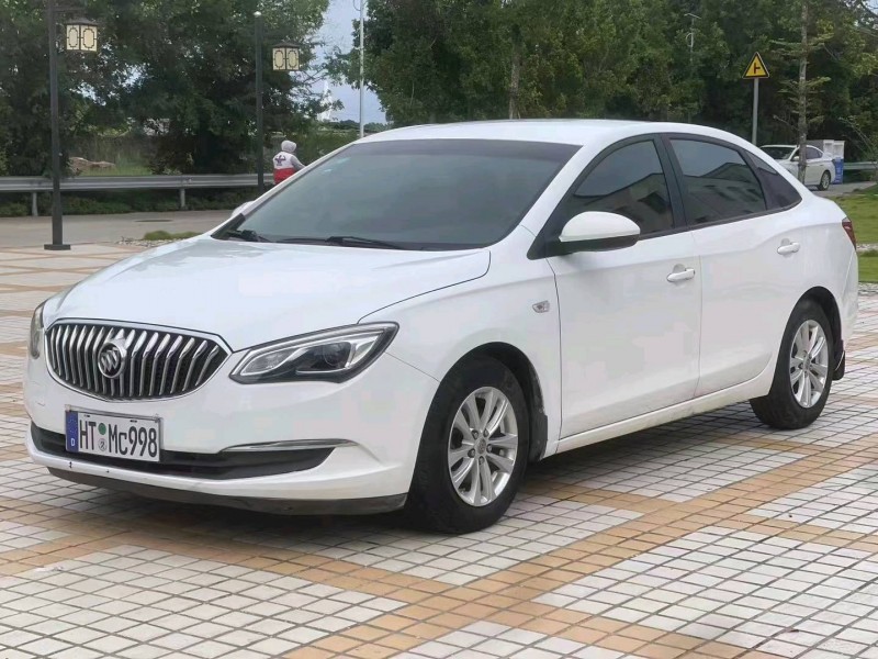 汕头16年别克英朗2