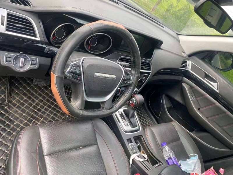 徐州18年獵豹汽車CS105