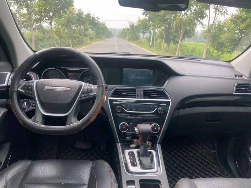 徐州18年獵豹汽車CS106