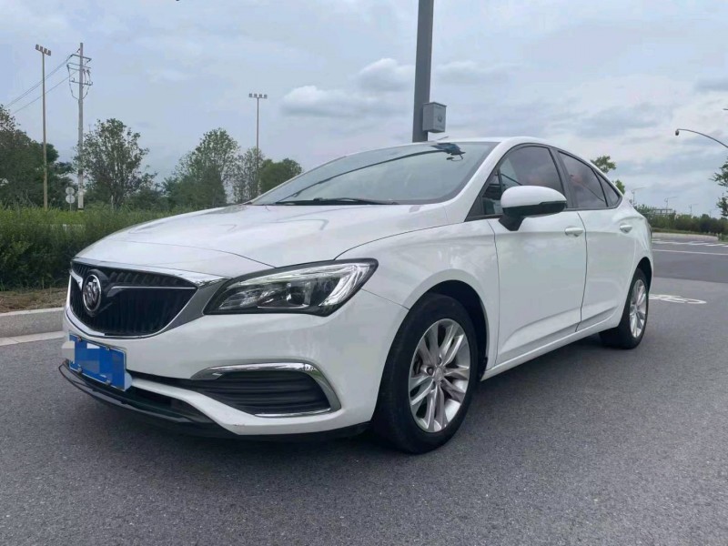 徐州18年别克威朗2