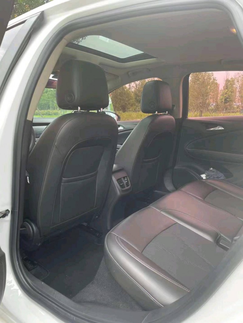 徐州18年别克威朗6