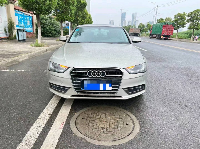 宜昌16年奥迪A4L1