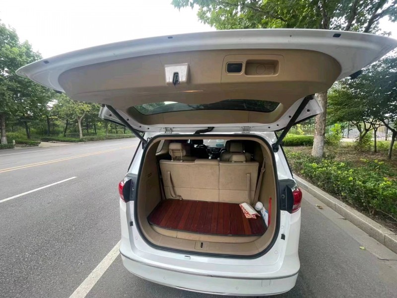 枣庄18年别克GL89