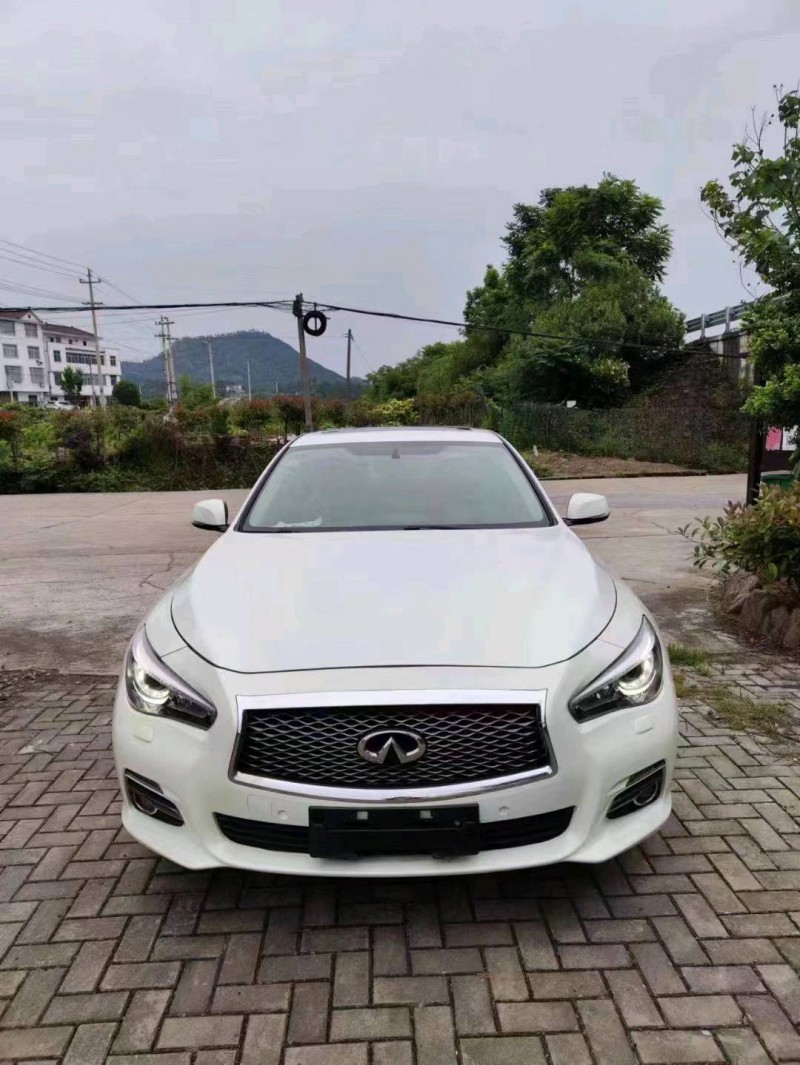 嘉兴15年英菲尼迪Q50L1