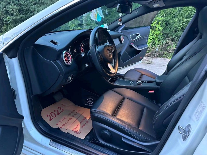 徐州18年奔驰CLA4