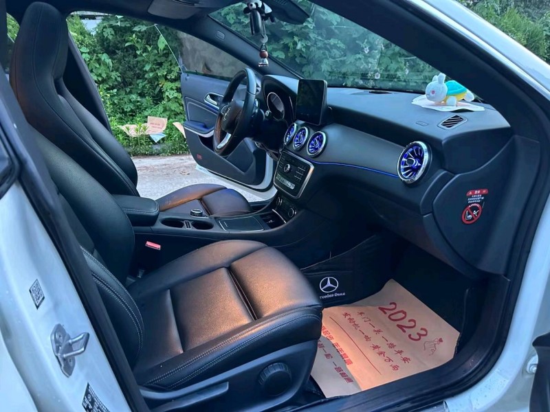 徐州18年奔驰CLA6