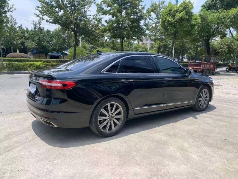 桂林20年福特金牛座4