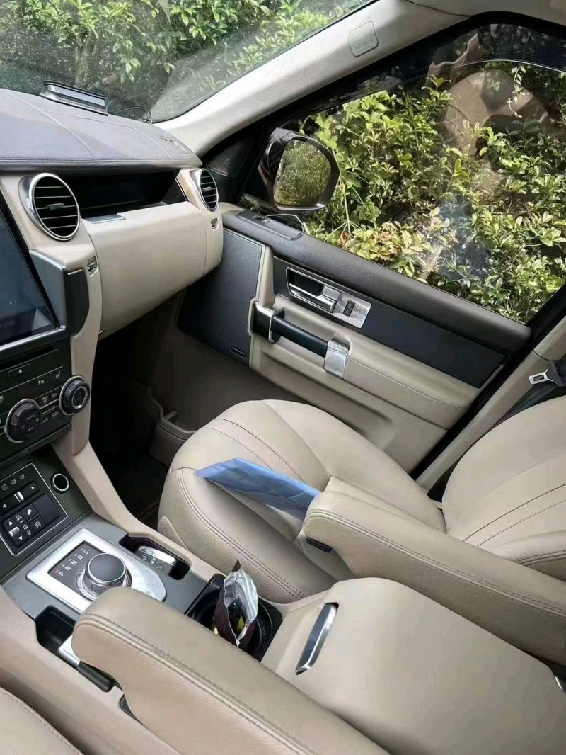 衡阳15年路虎发现5