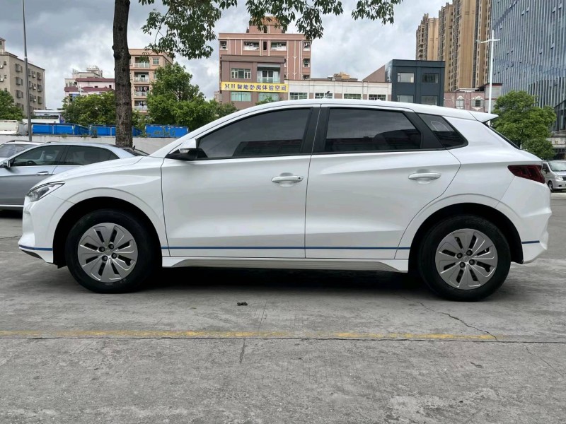 東莞21年比亞迪e57