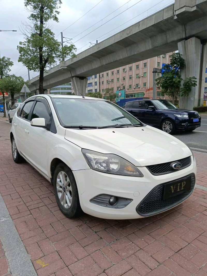 东莞14年福特福克斯2