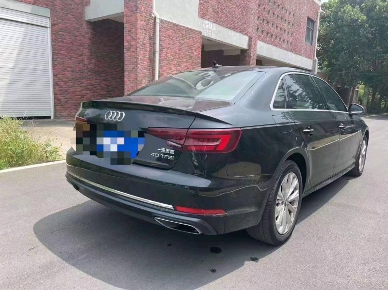 东营19年奥迪A4L7