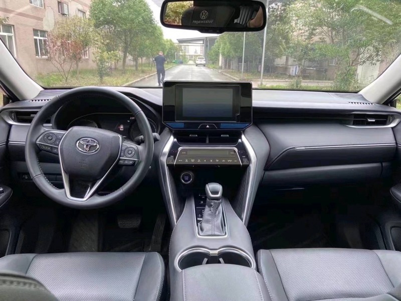 宜昌22年丰田凌放3