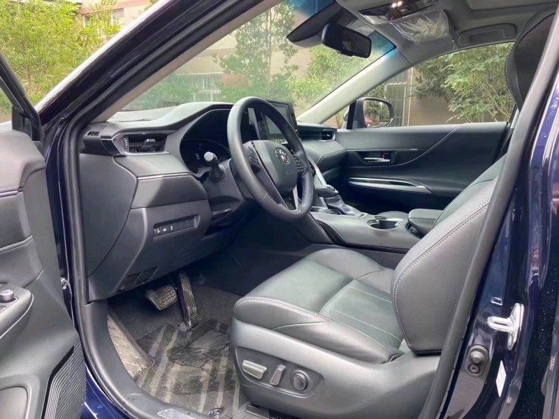 宜昌22年丰田凌放8