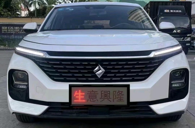 珠海20年寶駿RC51