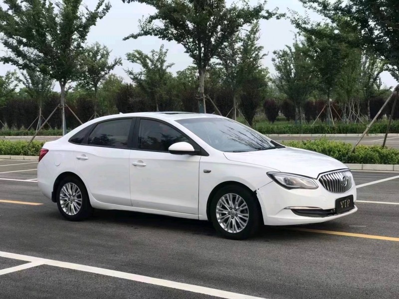 徐州16年别克英朗3